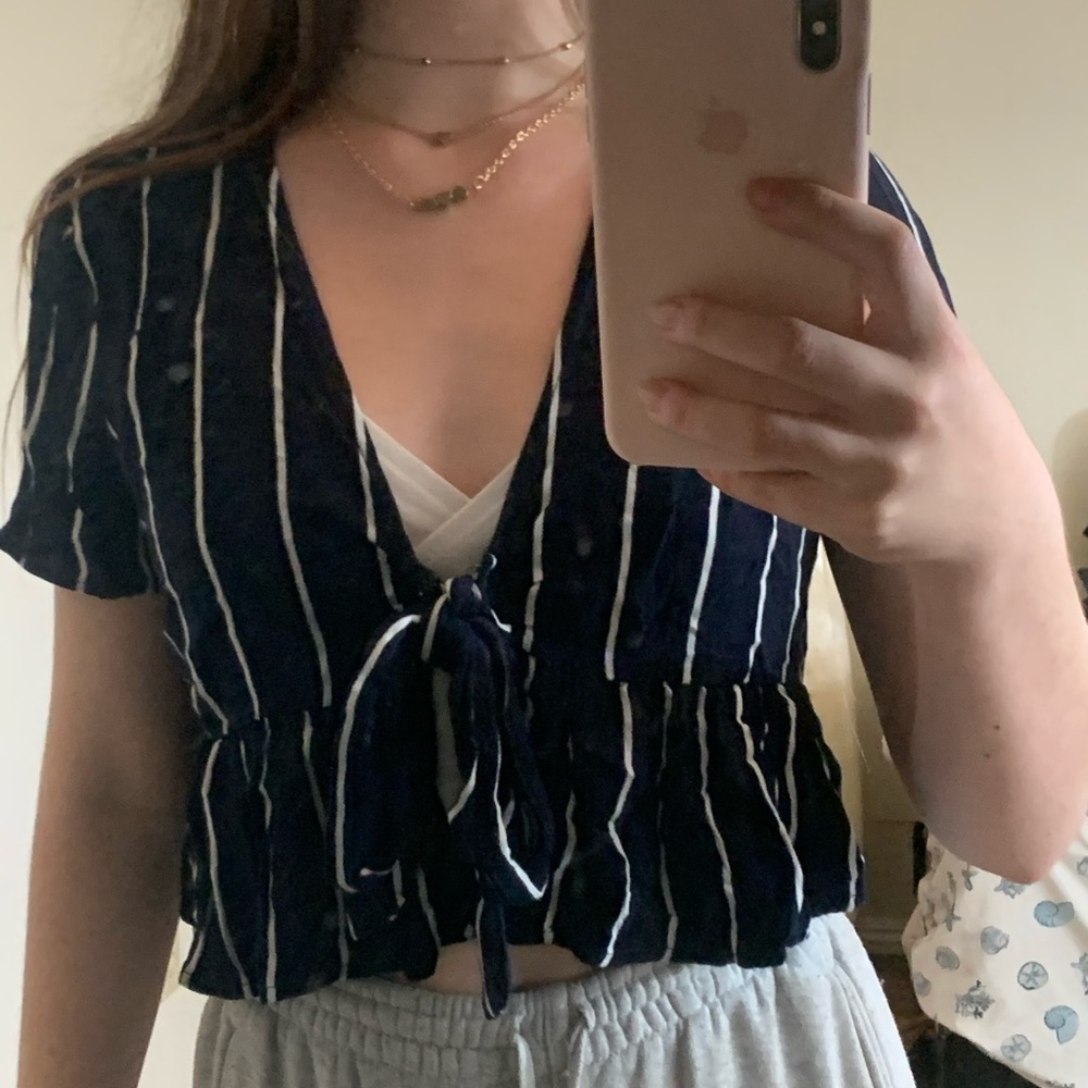 navy blue pacsun tie top
